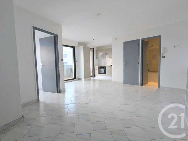 Appartement T2 à vendre - 2 pièces - 34.72 m2 - BEZIERS - 34 - LANGUEDOC-ROUSSILLON - Century 21 Comminges Immobilier