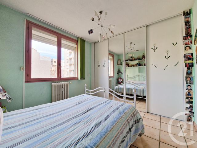 Appartement F3 à vendre - 3 pièces - 83.12 m2 - BEZIERS - 34 - LANGUEDOC-ROUSSILLON - Century 21 Comminges Immobilier