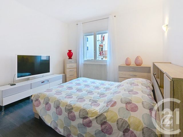 Appartement T4 à vendre - 4 pièces - 79.26 m2 - BEZIERS - 34 - LANGUEDOC-ROUSSILLON - Century 21 Comminges Immobilier