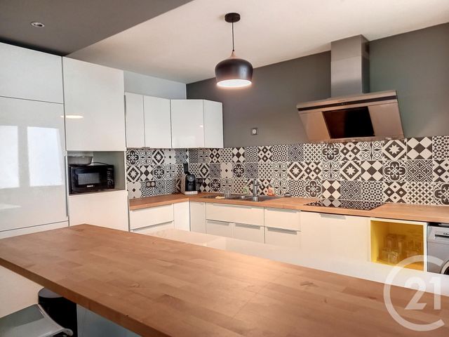 Appartement F2 à louer - 2 pièces - 45.24 m2 - BEZIERS - 34 - LANGUEDOC-ROUSSILLON - Century 21 Comminges Immobilier