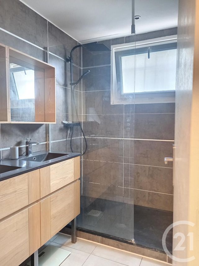 Appartement F2 à louer - 2 pièces - 45.24 m2 - BEZIERS - 34 - LANGUEDOC-ROUSSILLON - Century 21 Comminges Immobilier
