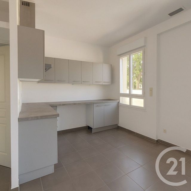 Appartement F3 à vendre - 3 pièces - 74.48 m2 - BEZIERS - 34 - LANGUEDOC-ROUSSILLON - Century 21 Comminges Immobilier