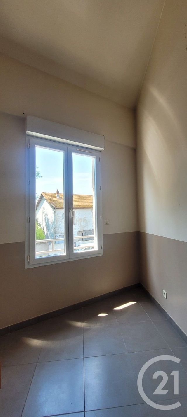 Appartement F3 à vendre - 3 pièces - 74.48 m2 - BEZIERS - 34 - LANGUEDOC-ROUSSILLON - Century 21 Comminges Immobilier