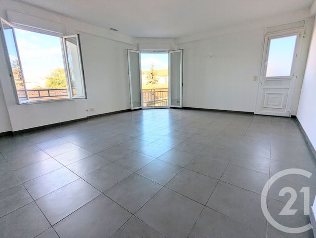 Appartement F3 à vendre - 3 pièces - 74.48 m2 - BEZIERS - 34 - LANGUEDOC-ROUSSILLON - Century 21 Comminges Immobilier