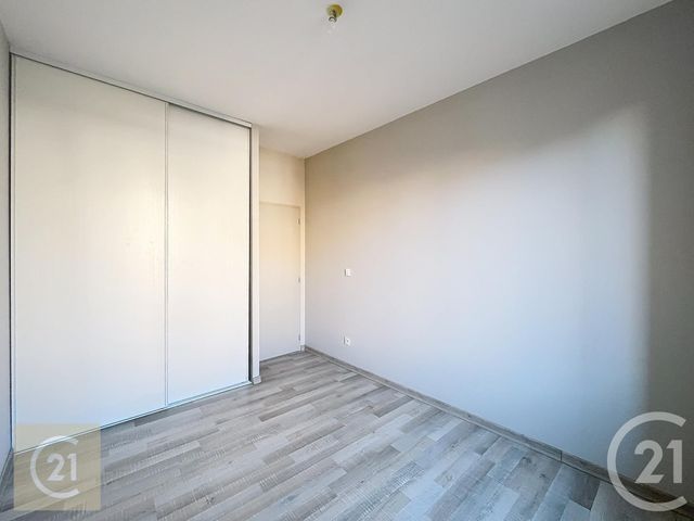 Appartement F3 à louer - 3 pièces - 65.0 m2 - BEZIERS - 34 - LANGUEDOC-ROUSSILLON - Century 21 Comminges Immobilier