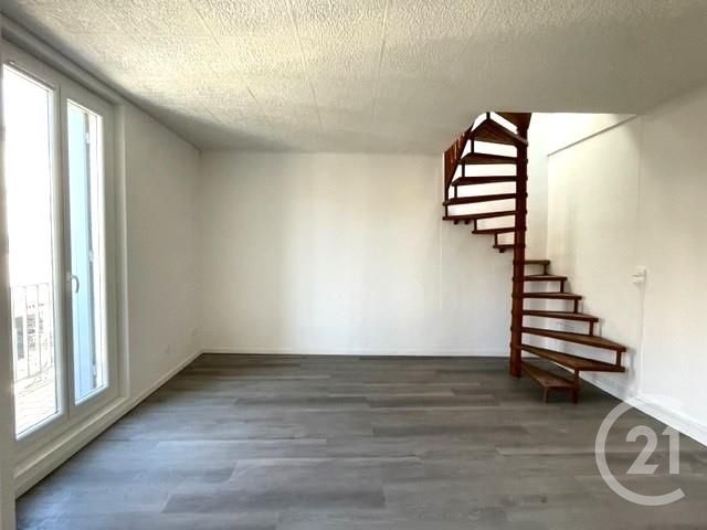 Appartement Duplex à louer - 4 pièces - 88.79 m2 - BEZIERS - 34 - LANGUEDOC-ROUSSILLON - Century 21 Comminges Immobilier