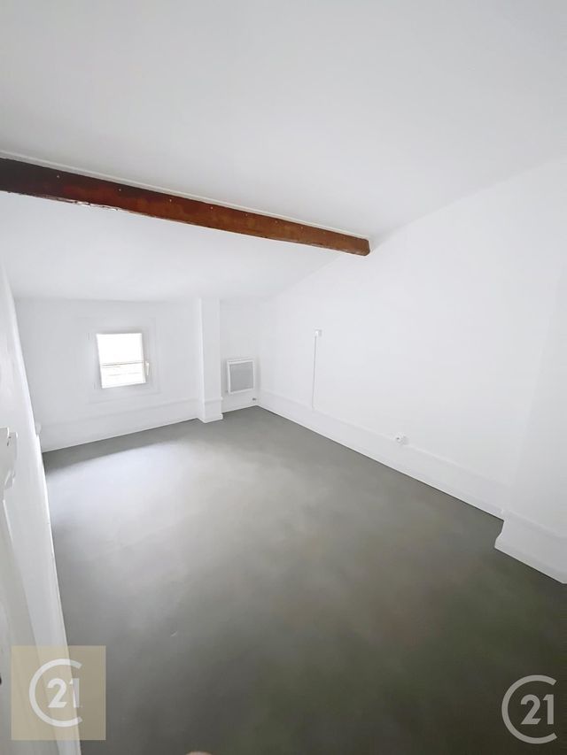 Appartement Duplex à louer - 4 pièces - 88.79 m2 - BEZIERS - 34 - LANGUEDOC-ROUSSILLON - Century 21 Comminges Immobilier