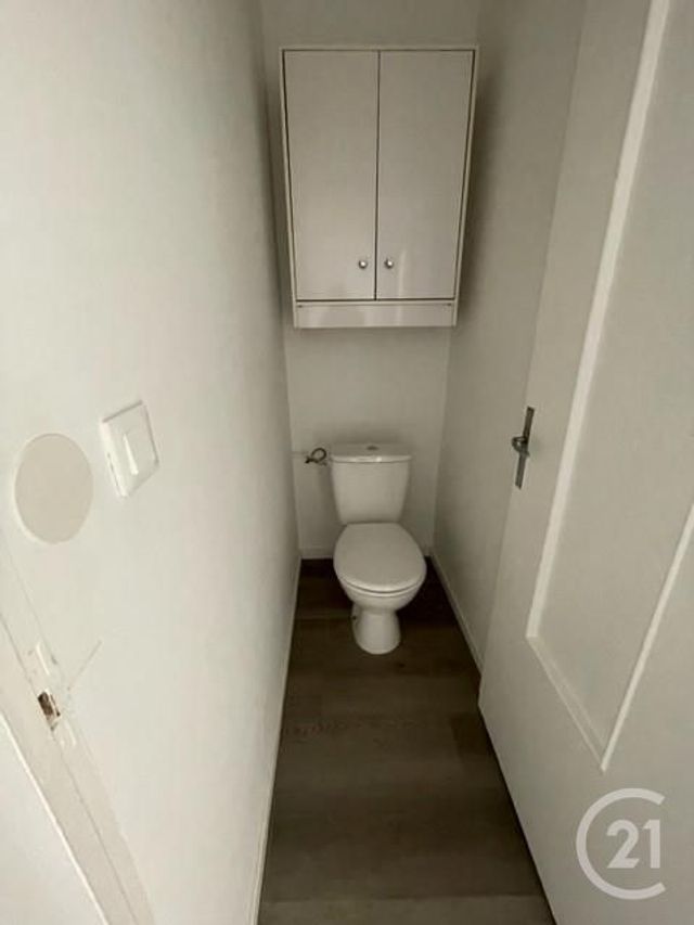 Appartement Duplex à louer - 4 pièces - 88.79 m2 - BEZIERS - 34 - LANGUEDOC-ROUSSILLON - Century 21 Comminges Immobilier