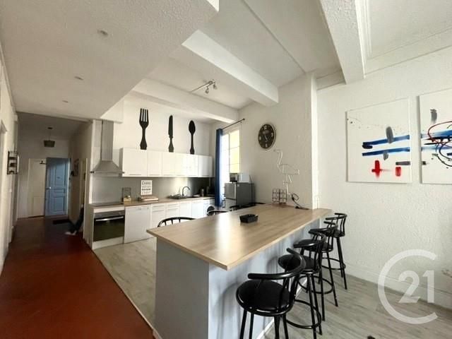 Appartement F4 à louer - 4 pièces - 83.0 m2 - BEZIERS - 34 - LANGUEDOC-ROUSSILLON - Century 21 Comminges Immobilier