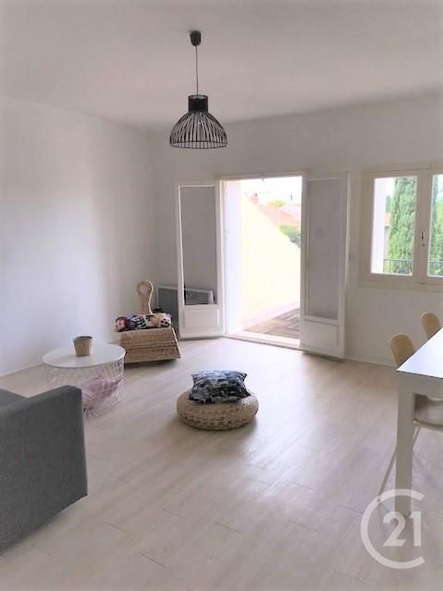 Appartement F3 à louer - 3 pièces - 53.0 m2 - BEZIERS - 34 - LANGUEDOC-ROUSSILLON - Century 21 Comminges Immobilier