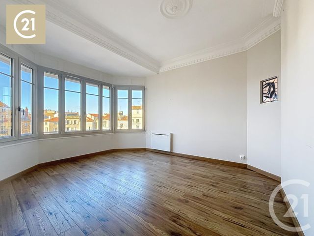 Appartement T3 à vendre - 3 pièces - 92.41 m2 - BEZIERS - 34 - LANGUEDOC-ROUSSILLON - Century 21 Comminges Immobilier