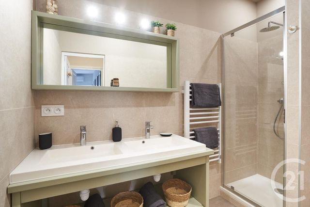 Appartement F2 bis à vendre - 2 pièces - 62.43 m2 - BEZIERS - 34 - LANGUEDOC-ROUSSILLON - Century 21 Comminges Immobilier