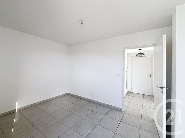 Appartement T2 à vendre - 2 pièces - 41.14 m2 - BEZIERS - 34 - LANGUEDOC-ROUSSILLON - Century 21 Comminges Immobilier