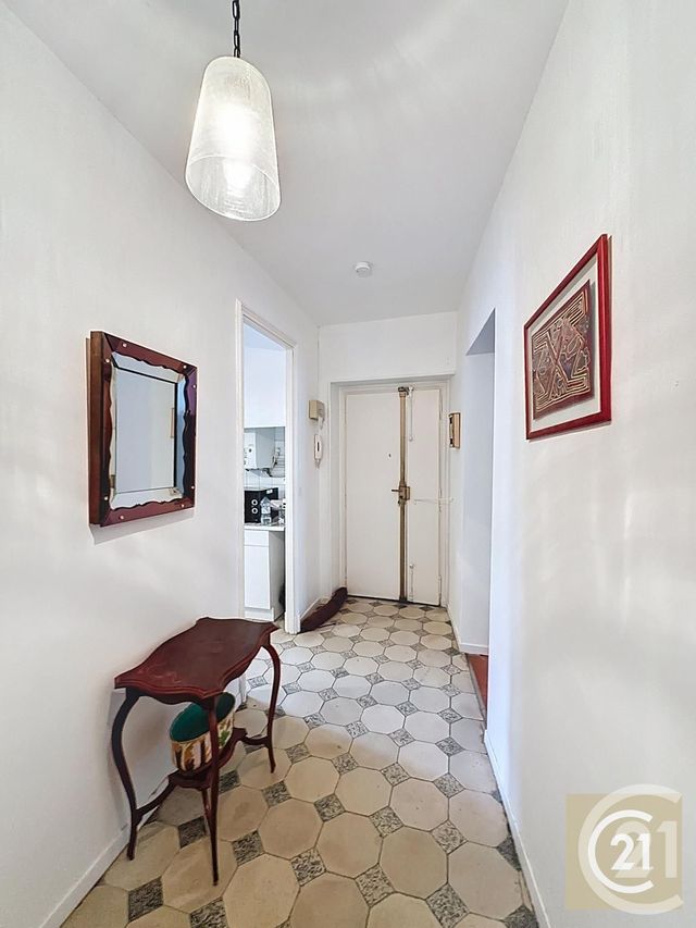 Appartement F4 à vendre - 4 pièces - 107.0 m2 - BEZIERS - 34 - LANGUEDOC-ROUSSILLON - Century 21 Comminges Immobilier