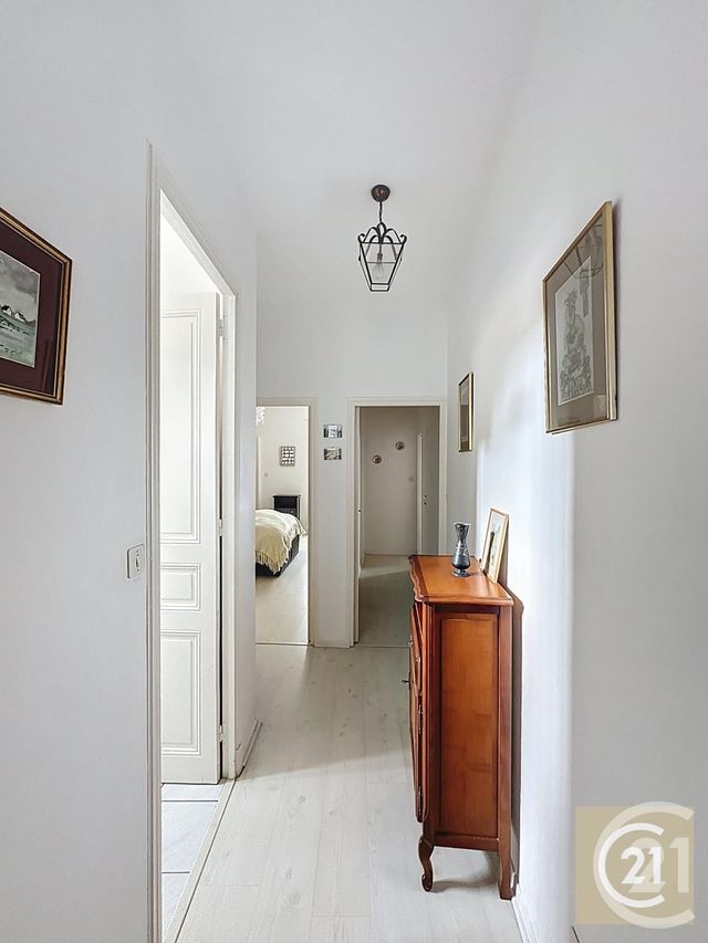 Appartement F4 à vendre - 4 pièces - 107.0 m2 - BEZIERS - 34 - LANGUEDOC-ROUSSILLON - Century 21 Comminges Immobilier