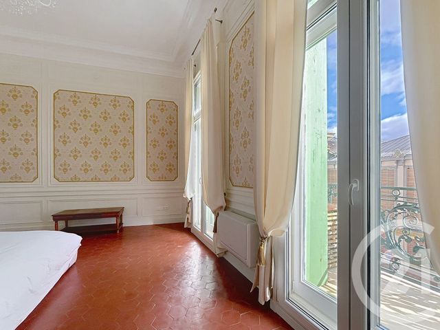 Appartement T4 à vendre - 4 pièces - 132.29 m2 - BEZIERS - 34 - LANGUEDOC-ROUSSILLON - Century 21 Comminges Immobilier