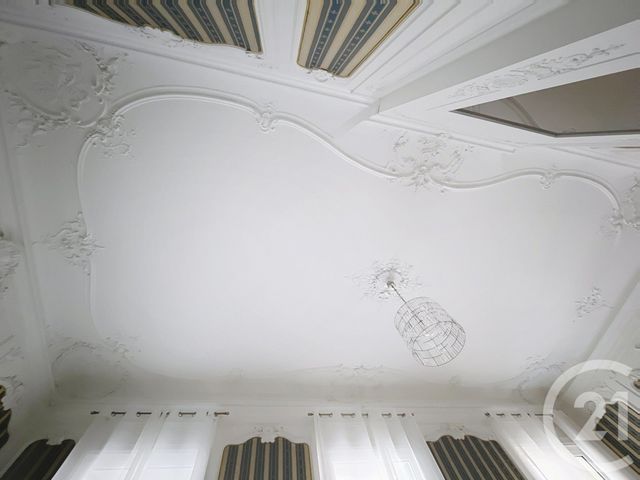 Appartement T4 à vendre - 4 pièces - 132.29 m2 - BEZIERS - 34 - LANGUEDOC-ROUSSILLON - Century 21 Comminges Immobilier