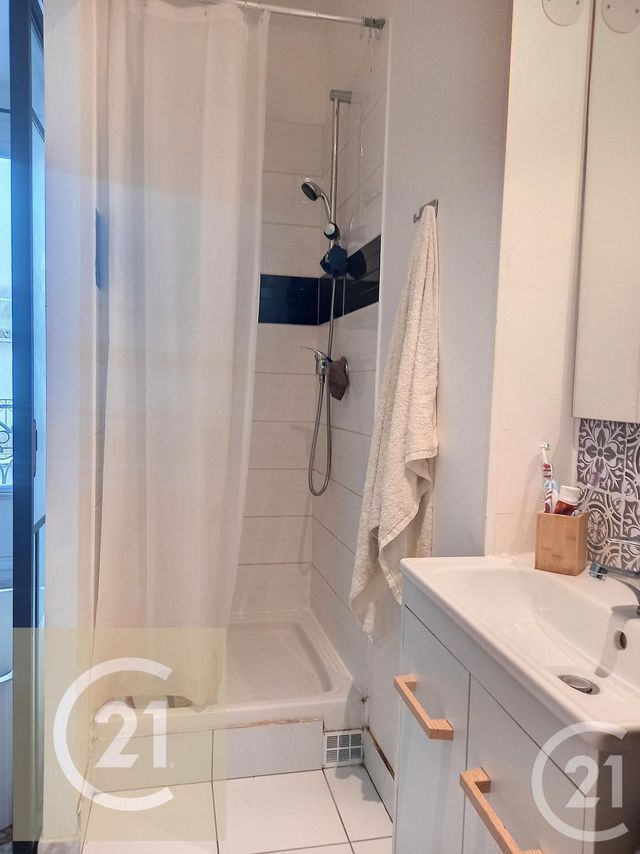 Appartement F2 à louer - 2 pièces - 33.65 m2 - BEZIERS - 34 - LANGUEDOC-ROUSSILLON - Century 21 Comminges Immobilier