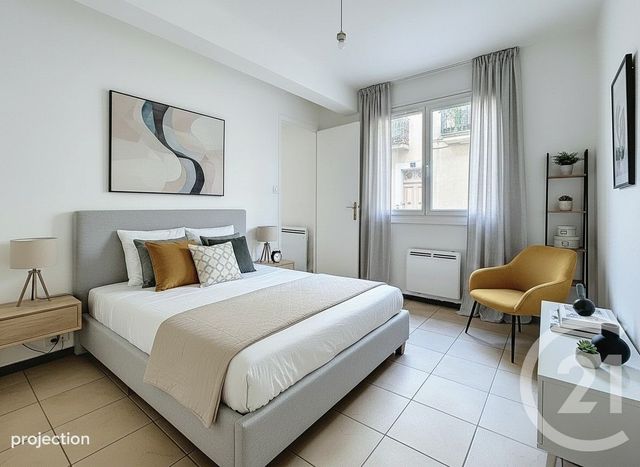 Appartement T3 à vendre - 4 pièces - 57.05 m2 - BEZIERS - 34 - LANGUEDOC-ROUSSILLON - Century 21 Comminges Immobilier