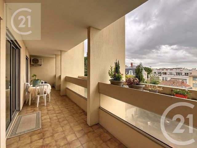 Appartement F4 à vendre - 5 pièces - 105.9 m2 - BEZIERS - 34 - LANGUEDOC-ROUSSILLON - Century 21 Comminges Immobilier