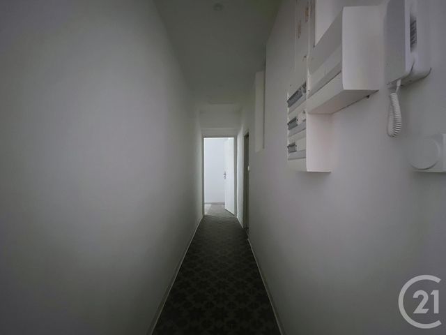 Appartement F3 à louer - 3 pièces - 74.78 m2 - BEZIERS - 34 - LANGUEDOC-ROUSSILLON - Century 21 Comminges Immobilier