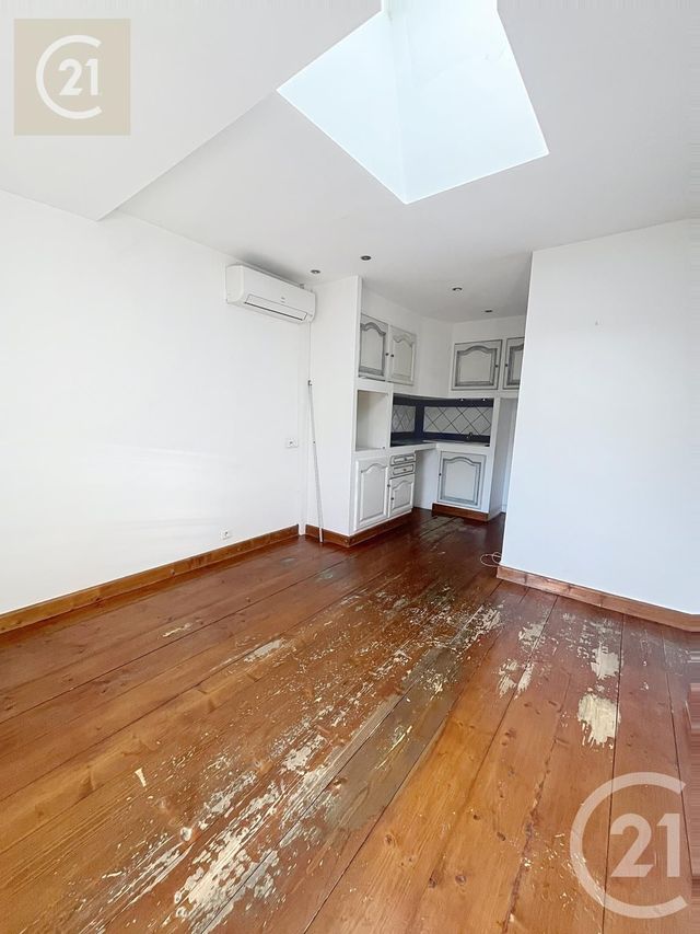 Appartement F1 bis à vendre - 2 pièces - 33.08 m2 - MURVIEL LES BEZIERS - 34 - LANGUEDOC-ROUSSILLON - Century 21 Comminges Immobilier