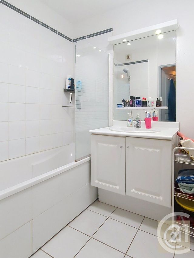 Appartement T2 à vendre - 2 pièces - 44.72 m2 - BEZIERS - 34 - LANGUEDOC-ROUSSILLON - Century 21 Comminges Immobilier