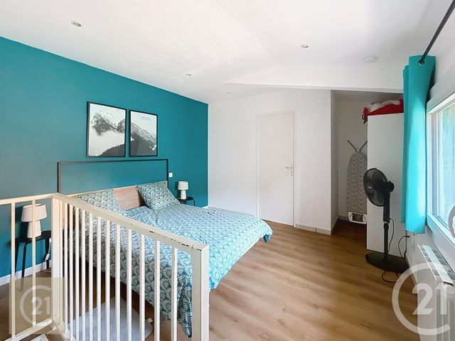 Appartement Duplex à louer - 2 pièces - 32.15 m2 - BEZIERS - 34 - LANGUEDOC-ROUSSILLON - Century 21 Comminges Immobilier