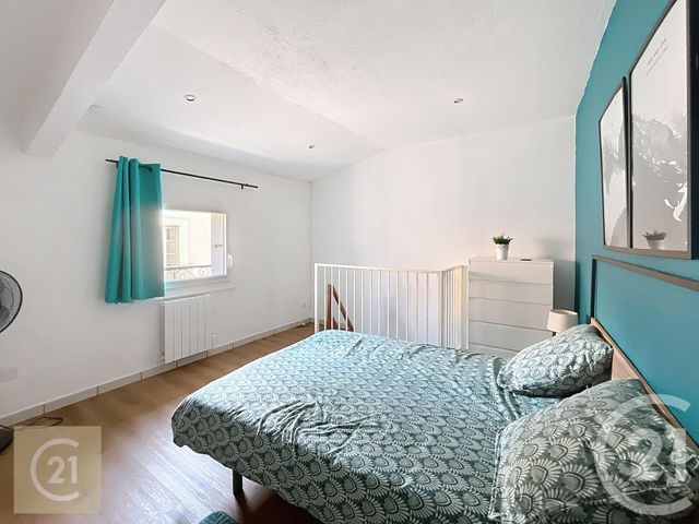 Appartement Duplex à louer - 2 pièces - 32.15 m2 - BEZIERS - 34 - LANGUEDOC-ROUSSILLON - Century 21 Comminges Immobilier