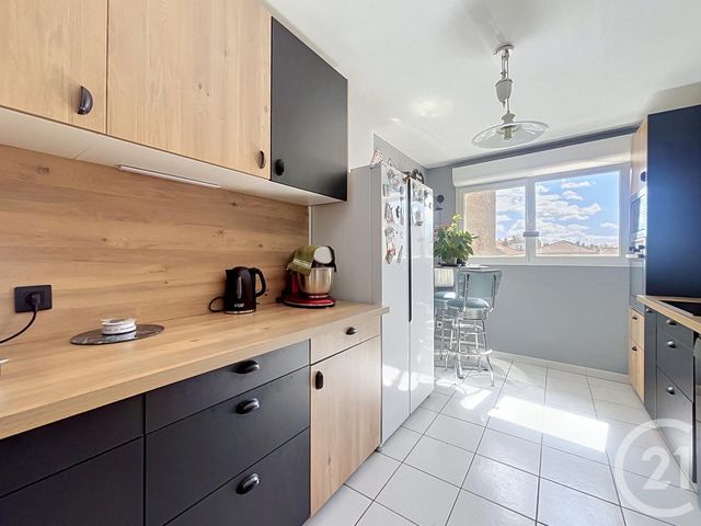 Appartement F3 à vendre - 3 pièces - 72.49 m2 - BEZIERS - 34 - LANGUEDOC-ROUSSILLON - Century 21 Comminges Immobilier