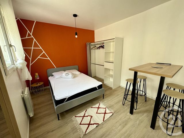 Appartement F1 à louer - 1 pièce - 22.0 m2 - BEZIERS - 34 - LANGUEDOC-ROUSSILLON - Century 21 Comminges Immobilier