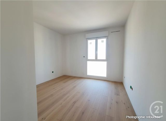 Appartement T3 à vendre - 3 pièces - 61.08 m2 - BEZIERS - 34 - LANGUEDOC-ROUSSILLON - Century 21 Comminges Immobilier