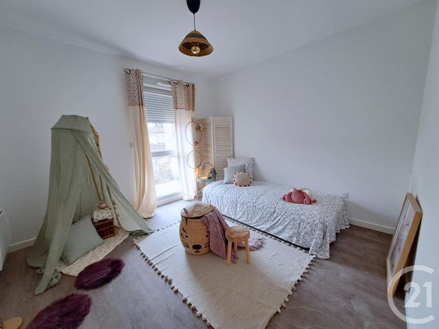 Appartement T3 à vendre - 3 pièces - 61.08 m2 - BEZIERS - 34 - LANGUEDOC-ROUSSILLON - Century 21 Comminges Immobilier