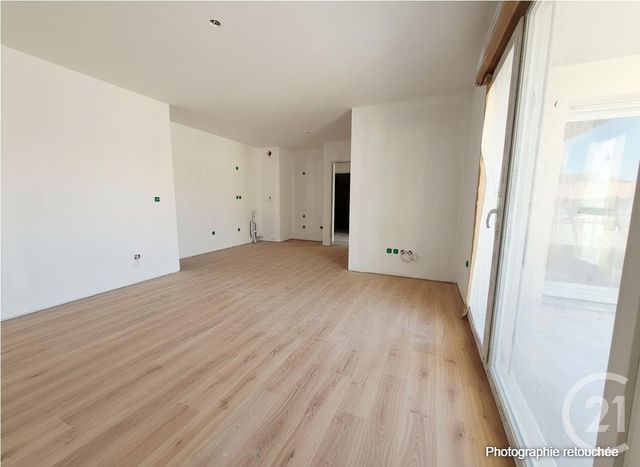 Appartement T3 à vendre - 3 pièces - 61.08 m2 - BEZIERS - 34 - LANGUEDOC-ROUSSILLON - Century 21 Comminges Immobilier