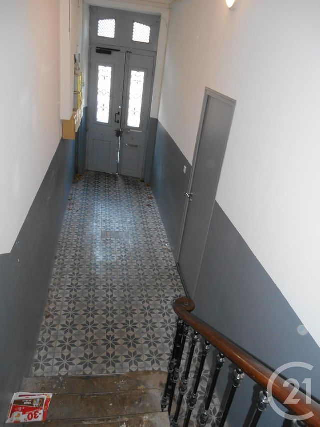 Appartement F2 à louer - 2 pièces - 48.0 m2 - BEZIERS - 34 - LANGUEDOC-ROUSSILLON - Century 21 Comminges Immobilier