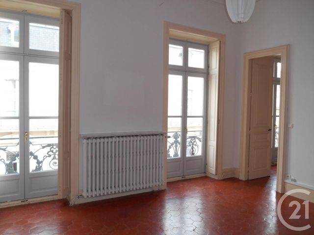 Appartement F4 à louer - 4 pièces - 98.0 m2 - BEZIERS - 34 - LANGUEDOC-ROUSSILLON - Century 21 Comminges Immobilier