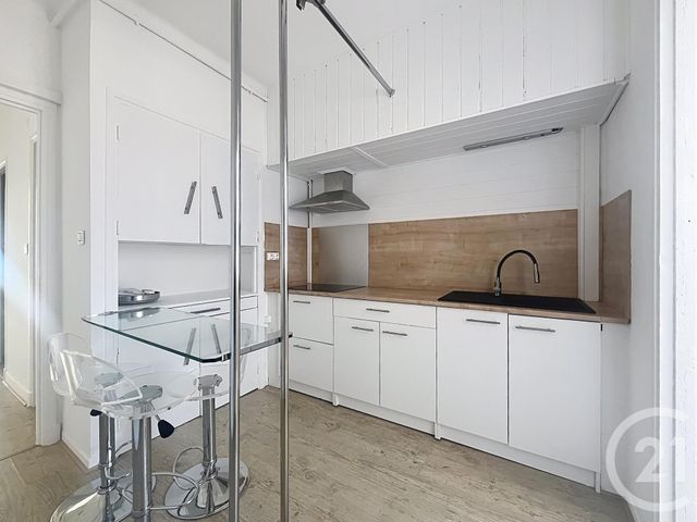 Appartement F2 à louer - 2 pièces - 53.08 m2 - BEZIERS - 34 - LANGUEDOC-ROUSSILLON - Century 21 Comminges Immobilier
