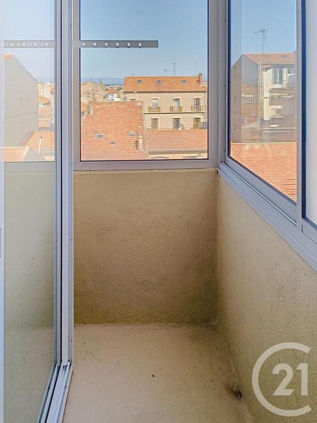 Appartement F2 à louer - 2 pièces - 53.08 m2 - BEZIERS - 34 - LANGUEDOC-ROUSSILLON - Century 21 Comminges Immobilier