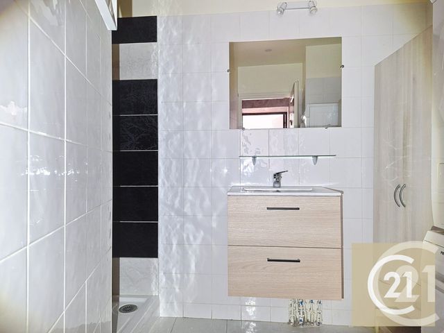 Appartement F3 à vendre - 3 pièces - 64.26 m2 - BEZIERS - 34 - LANGUEDOC-ROUSSILLON - Century 21 Comminges Immobilier