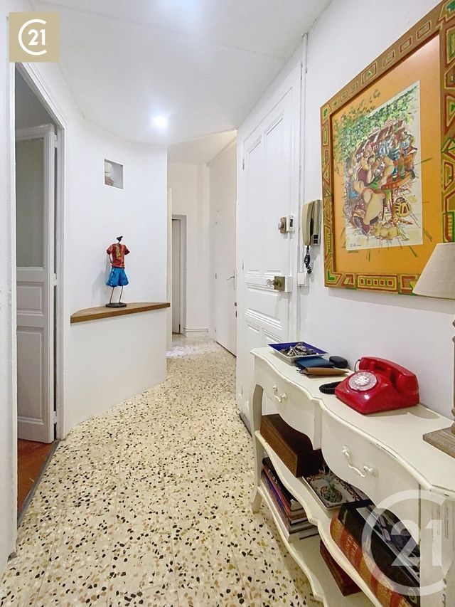 Appartement T3 à vendre - 3 pièces - 70.0 m2 - BEZIERS - 34 - LANGUEDOC-ROUSSILLON - Century 21 Comminges Immobilier