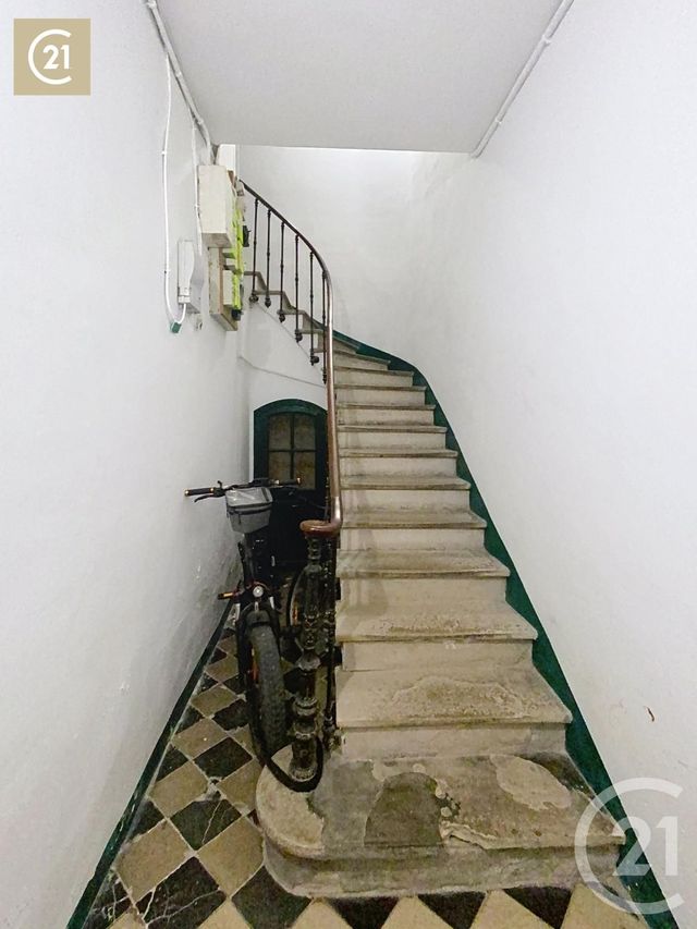 Appartement T3 à vendre - 3 pièces - 70.0 m2 - BEZIERS - 34 - LANGUEDOC-ROUSSILLON - Century 21 Comminges Immobilier