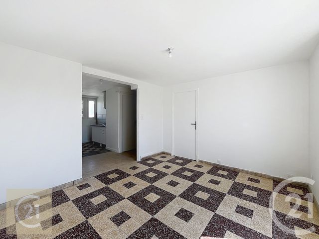 Appartement F4 à louer - 4 pièces - 62.72 m2 - BEZIERS - 34 - LANGUEDOC-ROUSSILLON - Century 21 Comminges Immobilier