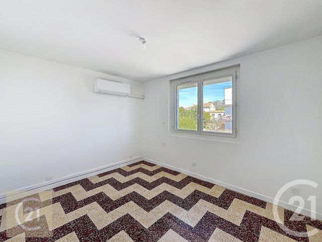 Appartement F4 à louer - 4 pièces - 62.72 m2 - BEZIERS - 34 - LANGUEDOC-ROUSSILLON - Century 21 Comminges Immobilier
