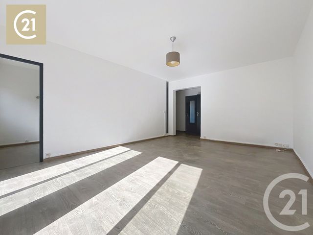 Appartement T4 à vendre - 4 pièces - 83.4 m2 - BEZIERS - 34 - LANGUEDOC-ROUSSILLON - Century 21 Comminges Immobilier