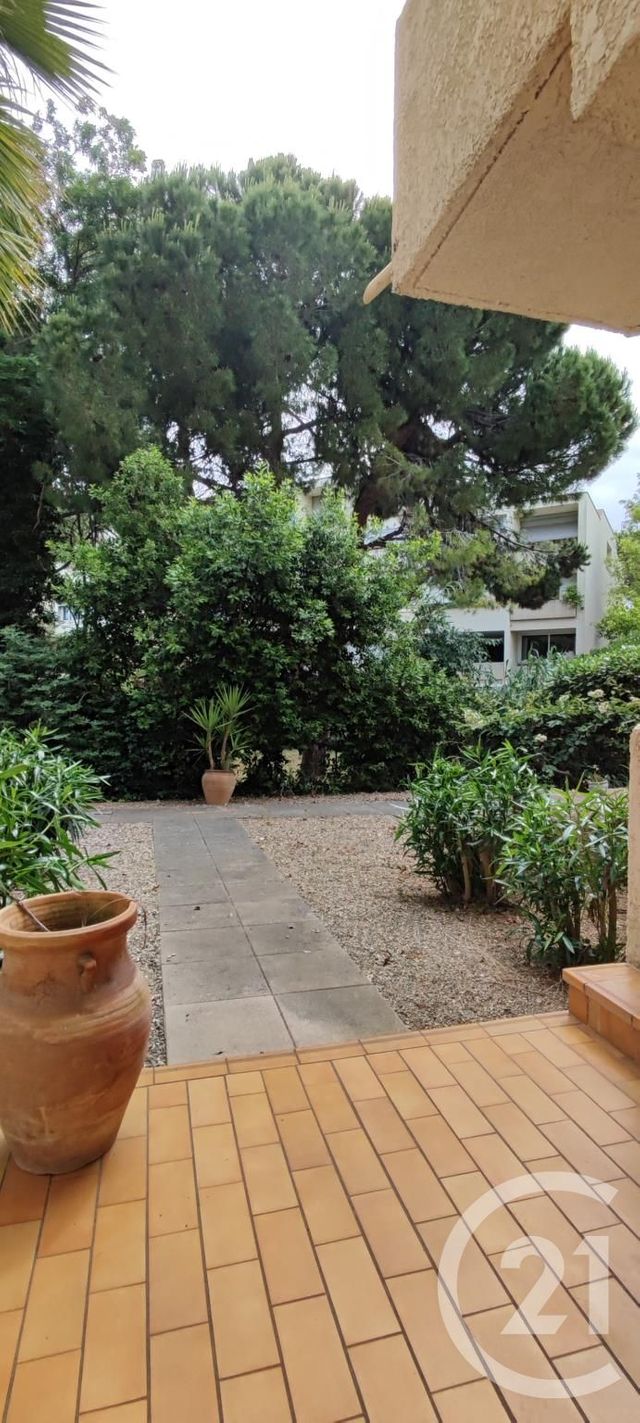 Appartement F4 à louer - 4 pièces - 84.59 m2 - BEZIERS - 34 - LANGUEDOC-ROUSSILLON - Century 21 Comminges Immobilier