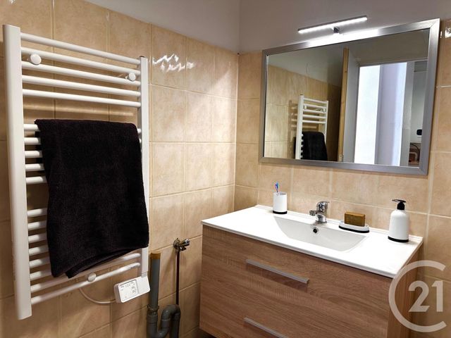 Appartement F1 à louer - 1 pièce - 20.2 m2 - BEZIERS - 34 - LANGUEDOC-ROUSSILLON - Century 21 Comminges Immobilier