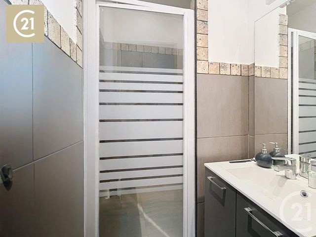 Appartement T2 à vendre - 2 pièces - 53.53 m2 - BEZIERS - 34 - LANGUEDOC-ROUSSILLON - Century 21 Comminges Immobilier