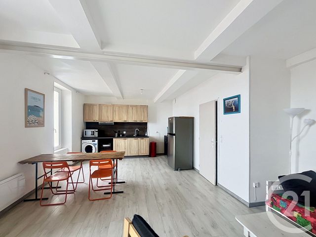 Appartement T3 à vendre - 4 pièces - 80.2 m2 - BEZIERS - 34 - LANGUEDOC-ROUSSILLON - Century 21 Comminges Immobilier