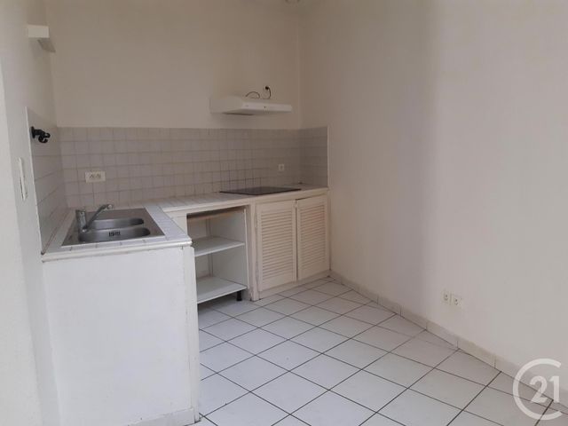 maison à louer - 3 pièces - 80.0 m2 - MAUREILHAN - 34 - LANGUEDOC-ROUSSILLON - Century 21 Comminges Immobilier