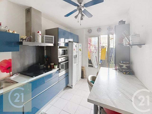 Appartement F3 à vendre - 4 pièces - 83.47 m2 - BEZIERS - 34 - LANGUEDOC-ROUSSILLON - Century 21 Comminges Immobilier